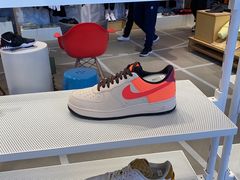 -NIKE KICKS LOUNGE体验店(北京新中关店)