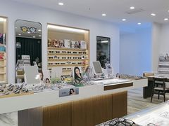 -三目眼镜·蔡司视觉合作店(青浦宝龙店)