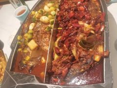 -江边城外烤全鱼(龙德广场店)