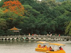 -星湖旅游景区七星岩