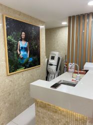 -芮娜皮肤管理·SPA中心