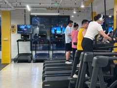 -发条鸭无人健身房(浦东北艾路店)