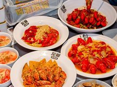 -龙巢盱眙龙虾·牛蛙·烧烤宵夜(八卦岭店)