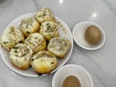 -老西白点心店