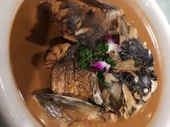-阿三鱼头泡饼·家常菜