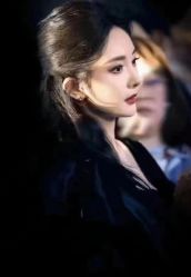 -LUNA皮相美·骨相美高级美感