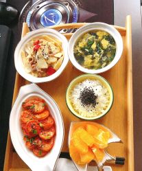 -臻康乃馨月子中心(集美店)