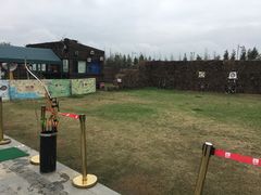 -田园东方蜜桃村的田野营地