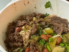 -阿阳牛腩腌面店
