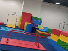 -蜩动儿童运动成长馆(恒生万鹂广场店)