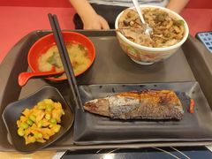 三椒牛丼套餐-食其家·牛丼咖喱(宜山路贝岭店)