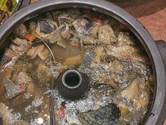 -老滇山寨•云南特色菜•地方菜•民族风情歌舞表演(金碧店)