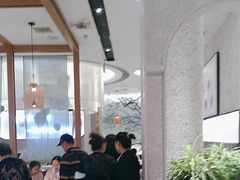 -三人行骨头王火锅(长寿店)