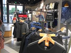 -THE NORTH FACE(龙之梦店)