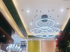 -知粤塘港式茶餐厅