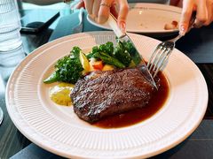 -福楼毕斯罗F Bistronome(国贸商城约会地标景观店)