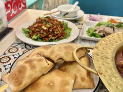 -阿拉丁新疆风味餐厅·清真(罗廊巷店)