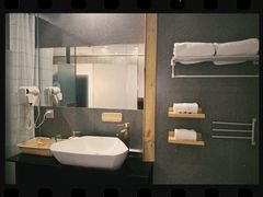 -乐山上善居·养心禅景酒店(世豪广场高铁站店)