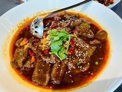 泡椒水煮牛肉-羲和雅苑•北京烤鸭(平安国际金融中心店)