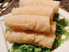 -辉哥火锅(虹桥路店)