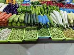 -花园菜市场