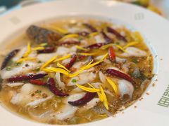 -渔语鱼酸菜鱼新川菜(来福士店)