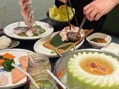 -得意咚瓜·顺德鱼生·冬瓜火锅(深圳首店)