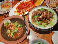 -鸽舞笙平金牌烧鸽子·融合菜(鲁谷店)