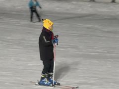 -采薇庄园四季滑雪场