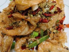 -丹水桥地锅鱼·翘嘴鲌·地方特色全鱼宴(丹江口大坝店)