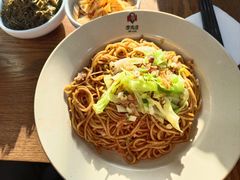 -李先生牛肉面大王(郑州火车站西广场2店)