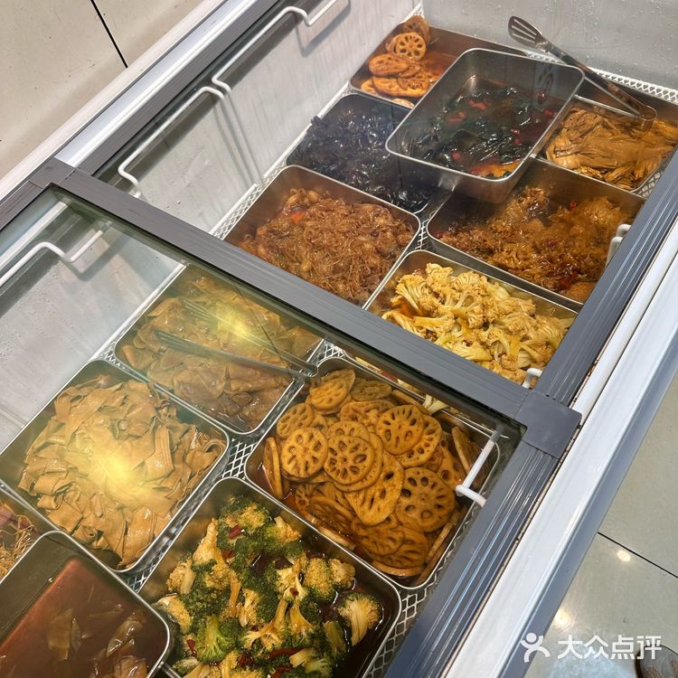 卤货控必尝的火辣美味，外卖也美味