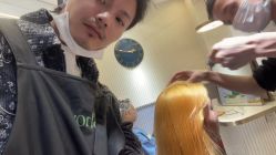 -PE SALON