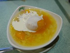 杨枝甘露-松记糖水店(铜锣湾分店)