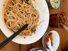 -牛八宝桂林米粉(八里庄店)