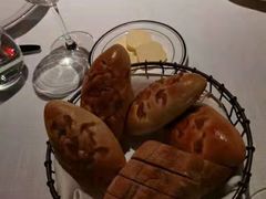 -Wolfgang’s Steakhouse 沃夫冈牛排馆(上海白玉兰广场店)