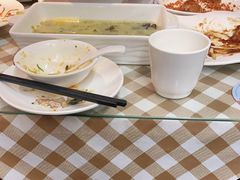 -新大咀港式茶餐厅(宝山万达店)