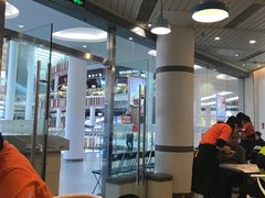 大堂-满记甜品(荟聚购物中心店)