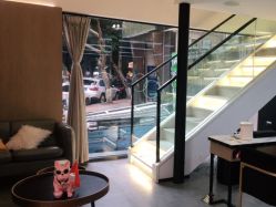 -诗悦发型烫染SALON