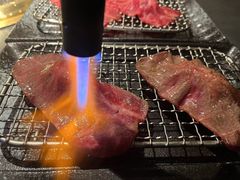 -铭牛烧肉·和牛海鲜自助(高新月牙湖店)