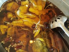-鑫巴蜀小镇 · 水煮鱼专研店(玉桥店)