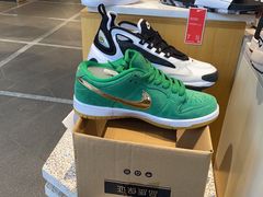 -NIKE KICKS LOUNGE体验店(北京新中关店)