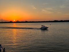 -人民防洪胜利纪念塔