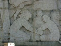 -唐山抗震纪念碑广场