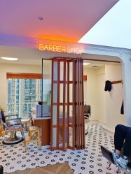 -理昂男士理发店 Barber shop