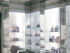 -DIOR迪奥(德基广场女装店)