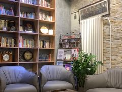 -时光漫步酒店(北京国子监簋街北新桥地铁站店)