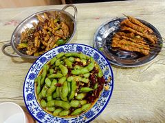 -江城燕子大排档(江汉路步行街店)