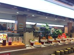 -新艺自助美食城(中山路店)