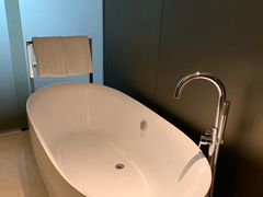 -广州天河希尔顿酒店